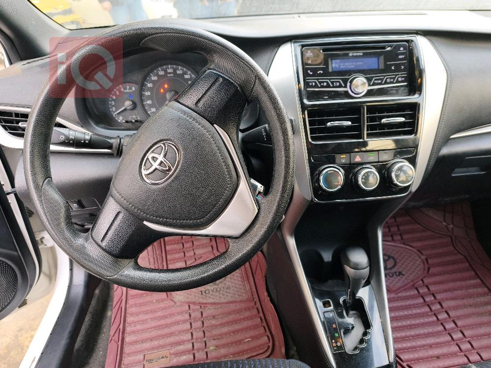 تويوتا يارس